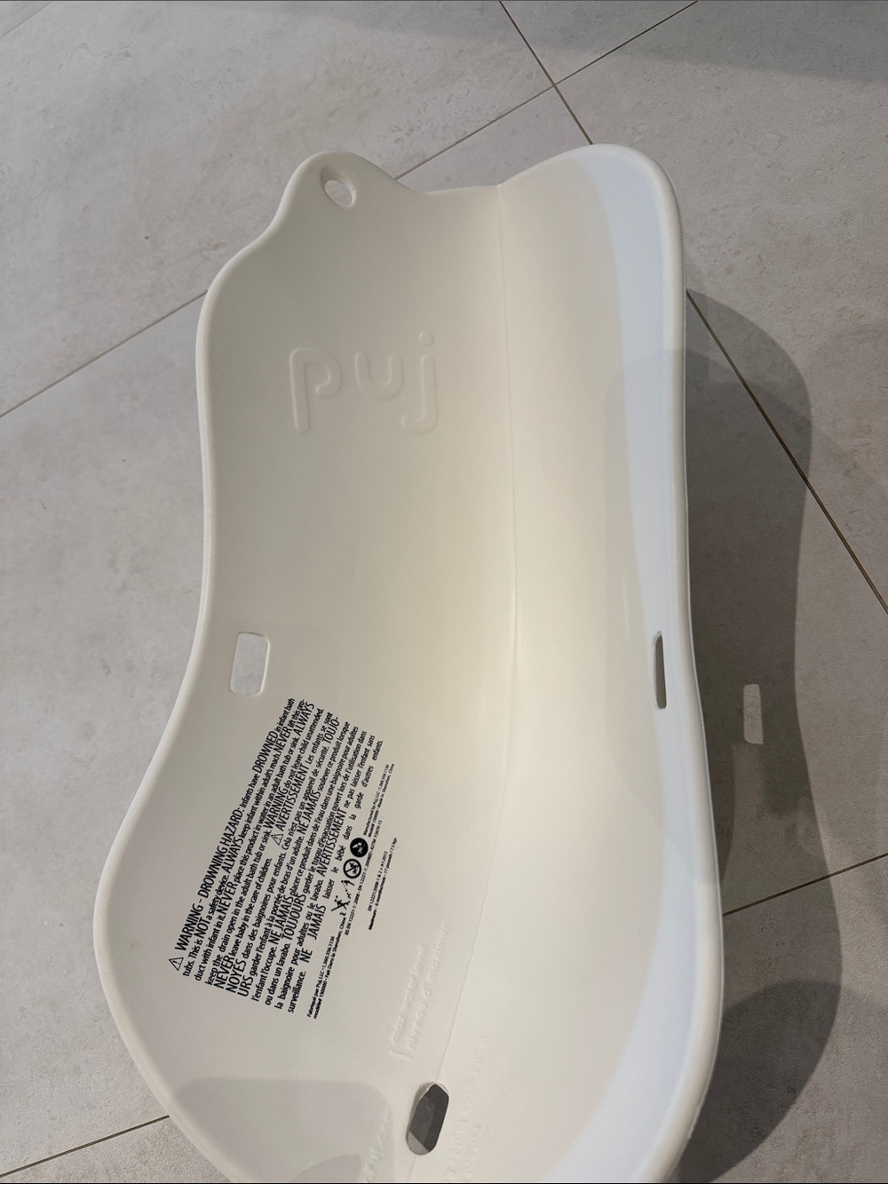 Puj Infant Bath Support - White Ergonomic Baby Bath Seat